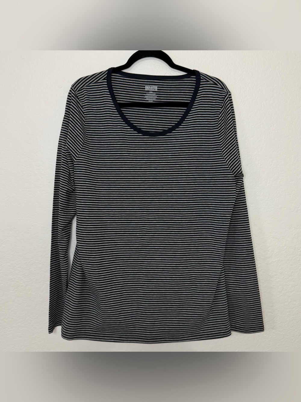 Duluth Trading Black Gray Striped No-Yank Long Sleeve T-Shirt Size Women’s 2XL